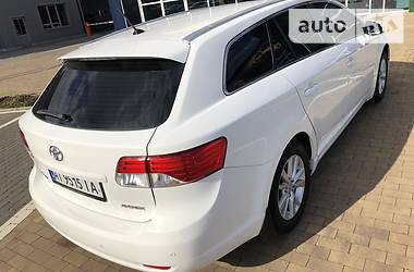 Універсал Toyota Avensis 2012 в 