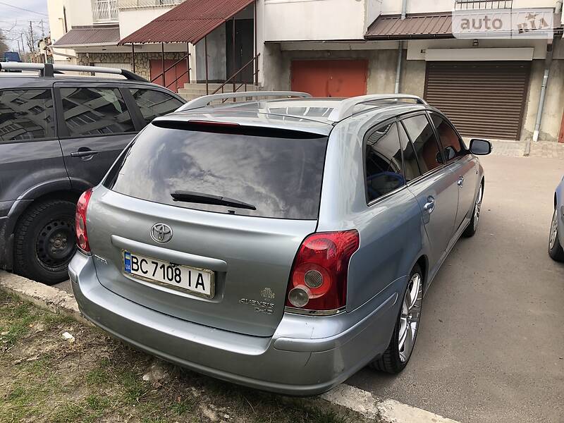Універсал Toyota Avensis 2007 в Львові