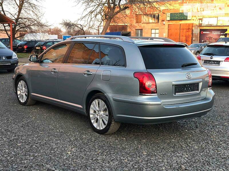 Универсал Toyota Avensis 2008 в 