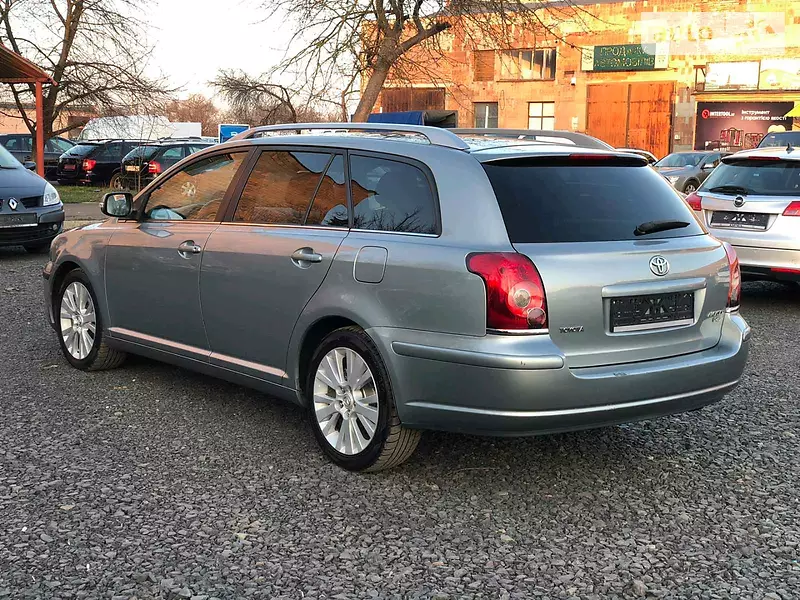 Универсал Toyota Avensis 2008 в 