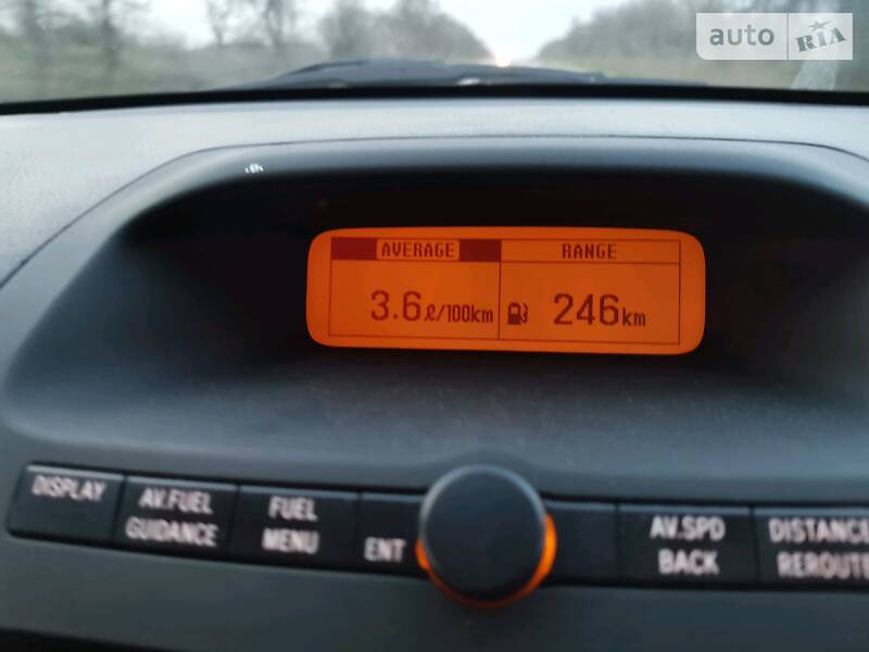 Универсал Toyota Avensis 2004 в Одессе фото 15 Универсал Toyota Avensis 2004 в Одессе