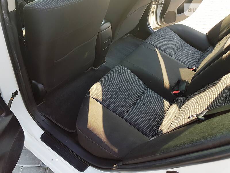 Універсал Toyota Avensis 2010 в Білій Церкві