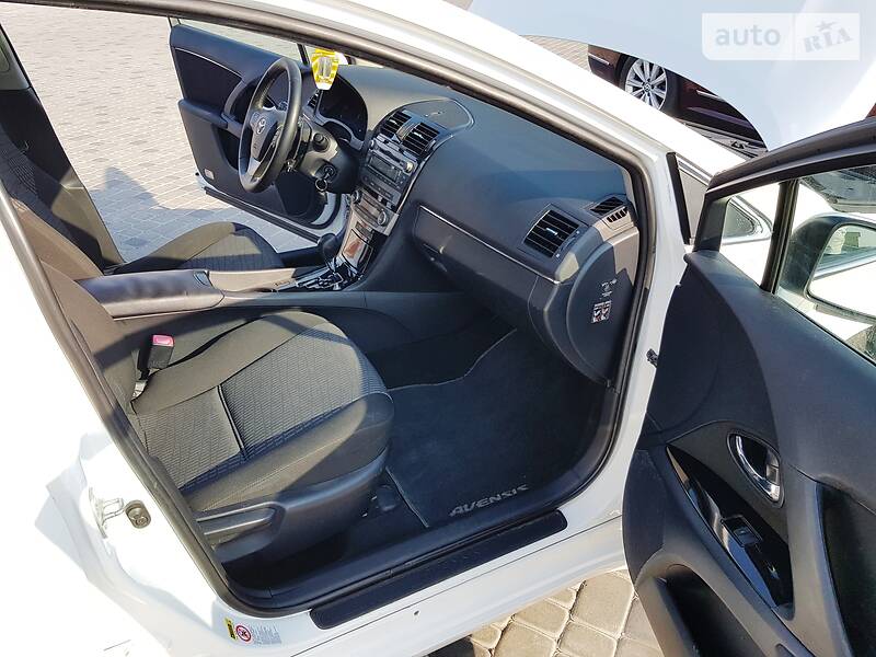 Універсал Toyota Avensis 2010 в Білій Церкві