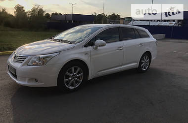 Універсал Toyota Avensis 2011 в 