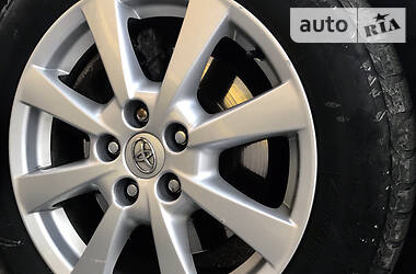 Універсал Toyota Avensis 2011 в 