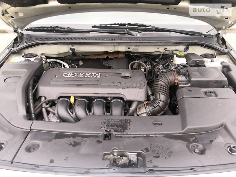 Седан Toyota Avensis 2008 в Борисполі