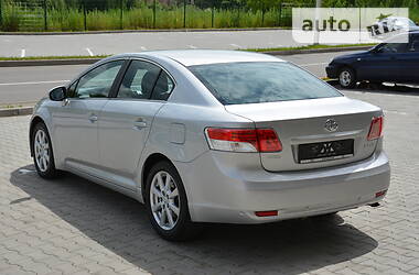 Седан Toyota Avensis 2009 в 
