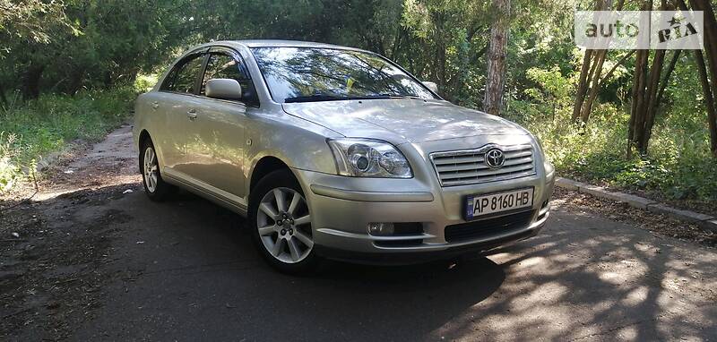 Седан Toyota Avensis 2004 в Запоріжжі фото Седан Toyota Avensis 2004 в Запоріжжі