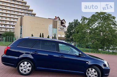 Універсал Toyota Avensis 2006 в 