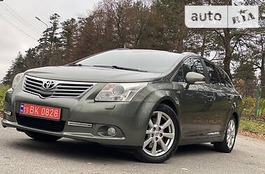 Універсал Toyota Avensis 2009 в Трускавці