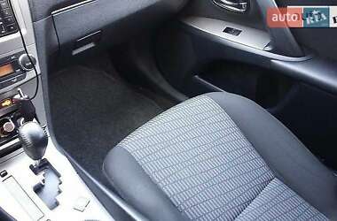 Универсал Toyota Avensis 2011 в Хмельницком
