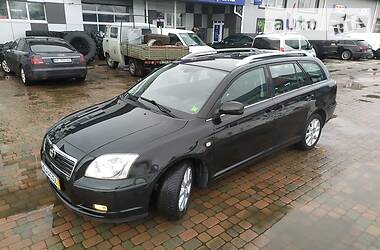 Универсал Toyota Avensis 2004 в Сарнах