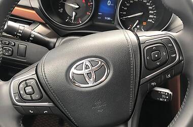Універсал Toyota Avensis 2015 в Львові