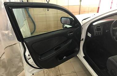 Седан Toyota Avensis 2002 в 