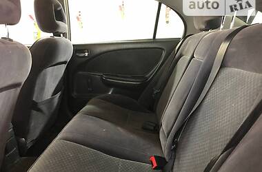 Седан Toyota Avensis 2002 в 