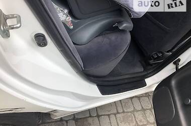 Седан Toyota Avensis 2002 в 