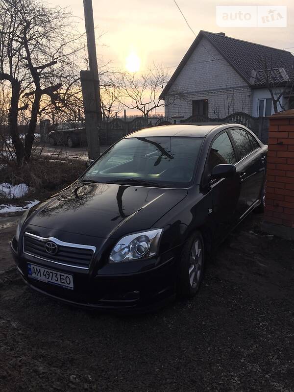 Седан Toyota Avensis 2006 в Житомире