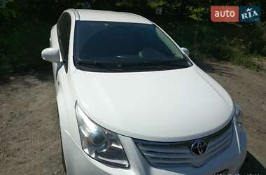Универсал Toyota Avensis 2011 в Хмельницком