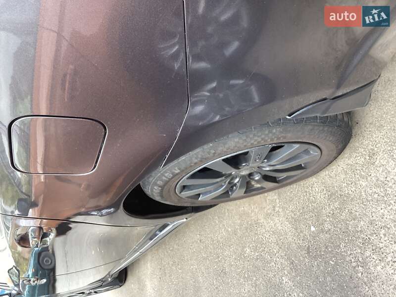 Універсал Toyota Avensis 2009 в Києві