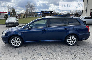 Универсал Toyota Avensis 2005 в Луцке