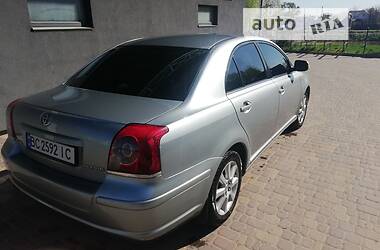 Седан Toyota Avensis 2007 в Киеве