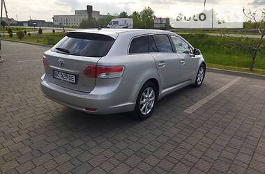 Универсал Toyota Avensis 2010 в Стрые