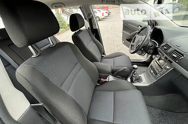 Универсал Toyota Avensis 2008 в 