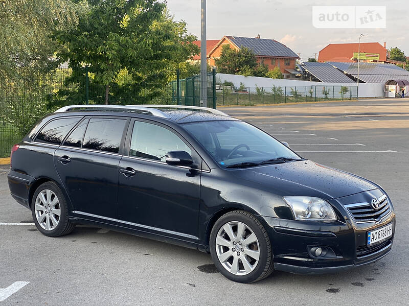 Универсал Toyota Avensis 2008 в Ужгороде
