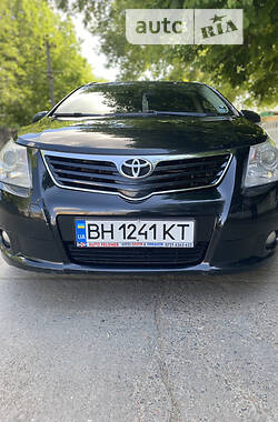 Универсал Toyota Avensis 2010 в Кодыме