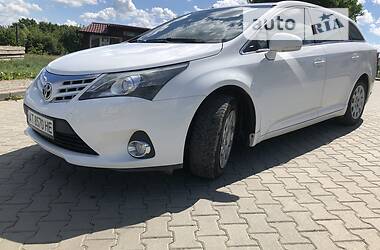 Универсал Toyota Avensis 2013 в Косове