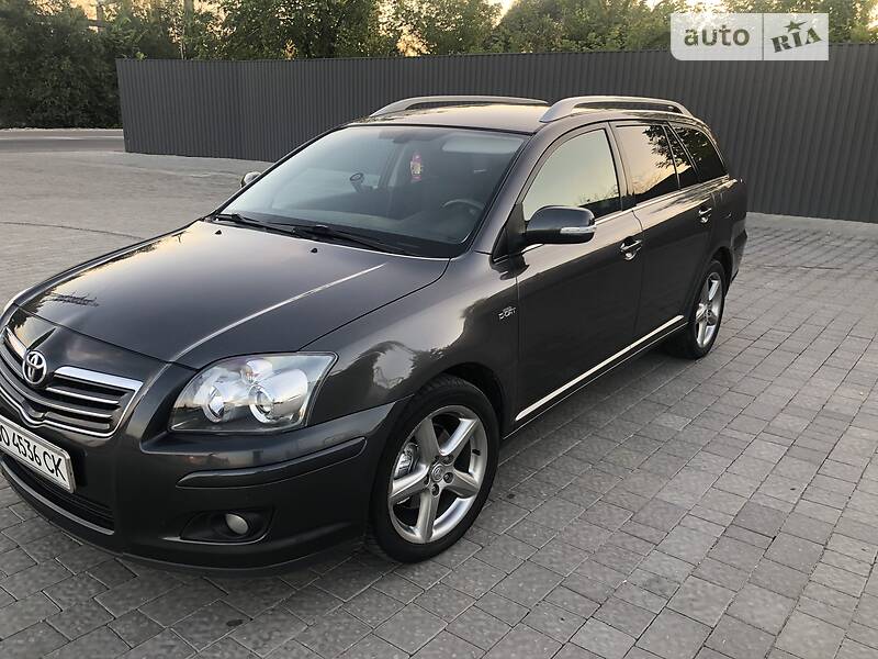 Универсал Toyota Avensis 2006 в 