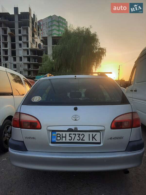 Универсал Toyota Avensis 2003 в Одессе