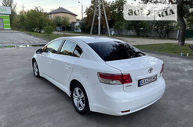 Седан Toyota Avensis 2010 в Броварах