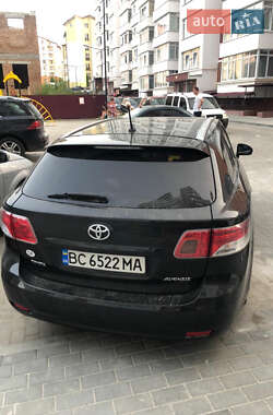 Универсал Toyota Avensis 2010 в Львове