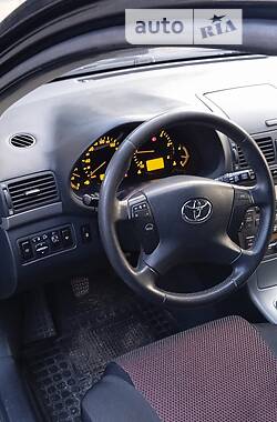Универсал Toyota Avensis 2007 в Зборове