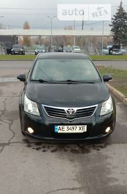 Седан Toyota Avensis 2008 в Дніпрі