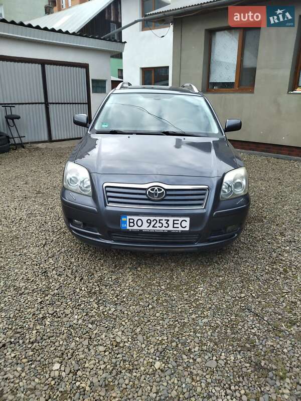 Универсал Toyota Avensis 2006 в Коломые
