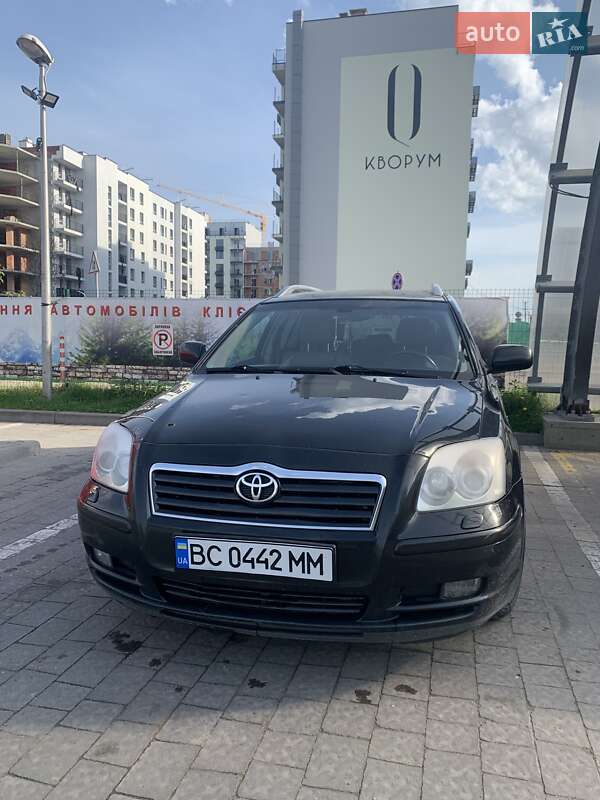 Универсал Toyota Avensis 2005 в 