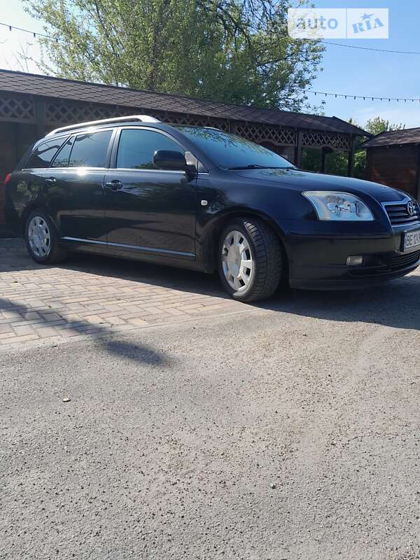Універсал Toyota Avensis 2003 в Вознесенську