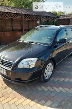 Універсал Toyota Avensis 2003 в Вознесенську