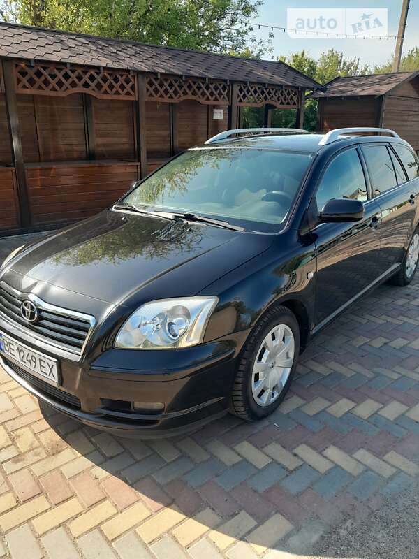 Toyota Avensis 2003