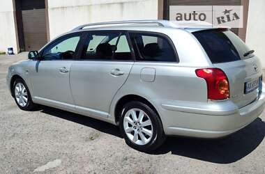 Универсал Toyota Avensis 2004 в 