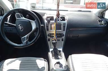 Универсал Toyota Avensis 2012 в 