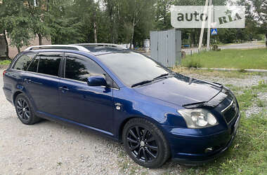 Універсал Toyota Avensis 2005 в Гайвороні