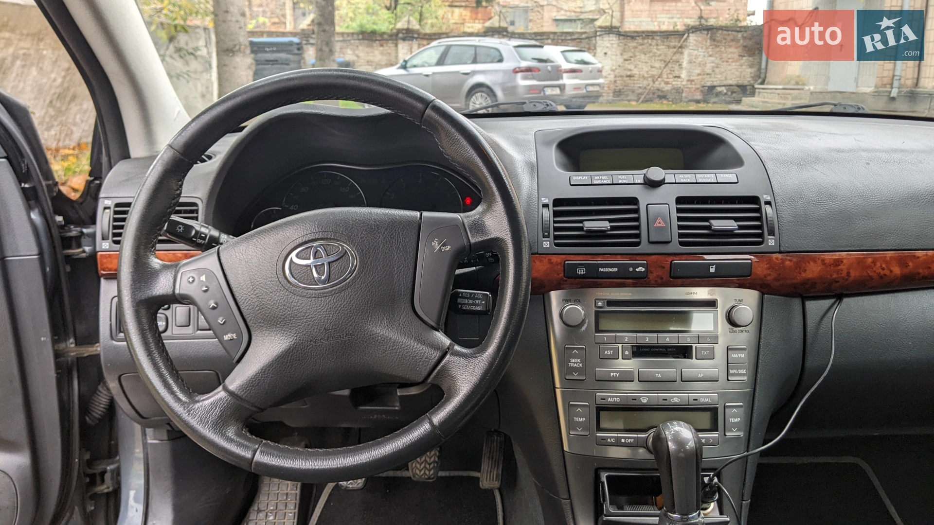 Toyota Avensis 2005 VIN SB1EJ56LX0E064376 фото оголошення 20 з 27