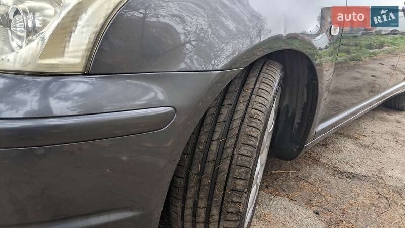 Универсал Toyota Avensis 2005 в Луцке