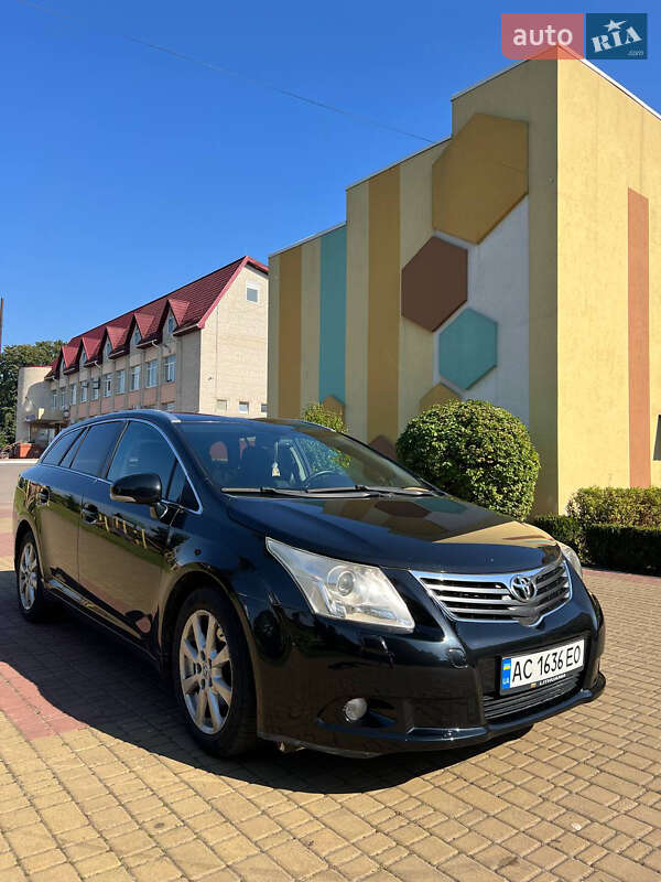 Универсал Toyota Avensis 2009 в Луцке