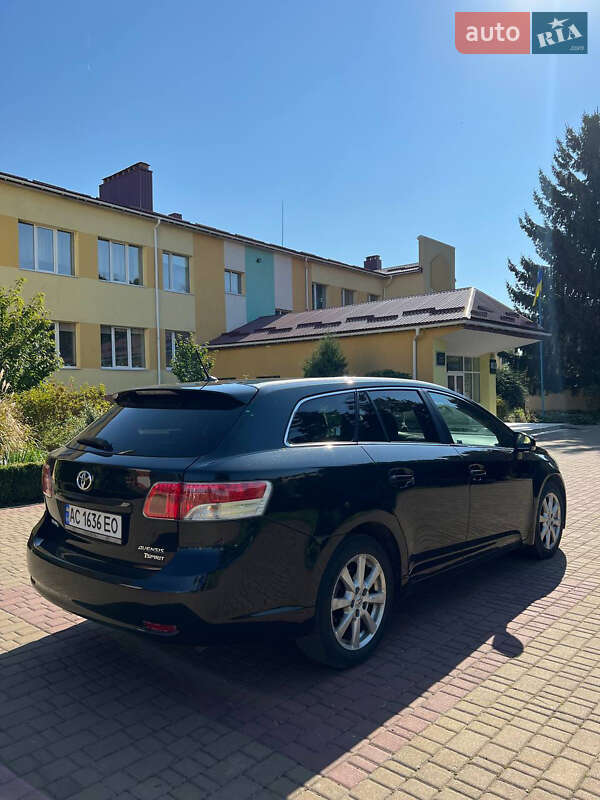 Универсал Toyota Avensis 2009 в Луцке