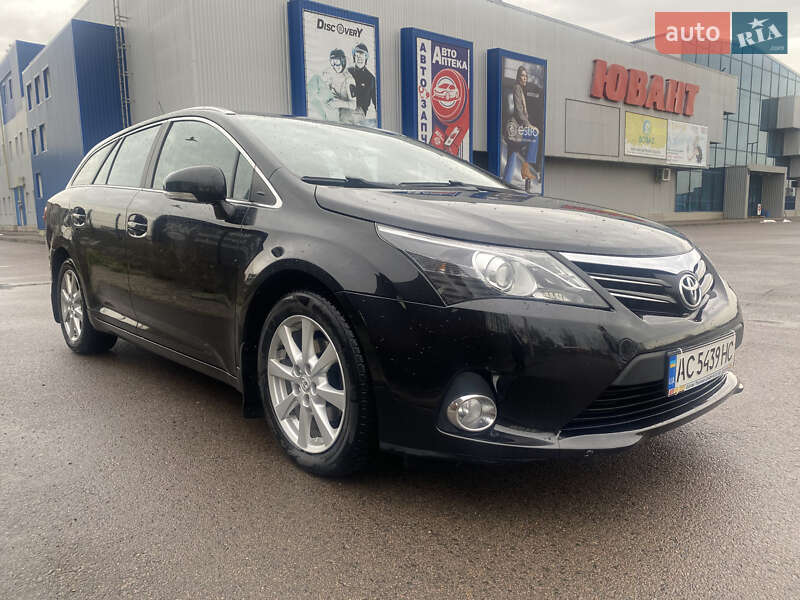 Універсал Toyota Avensis 2012 в Ковелі