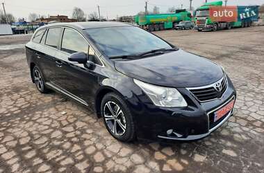 Универсал Toyota Avensis 2011 в Полтаве